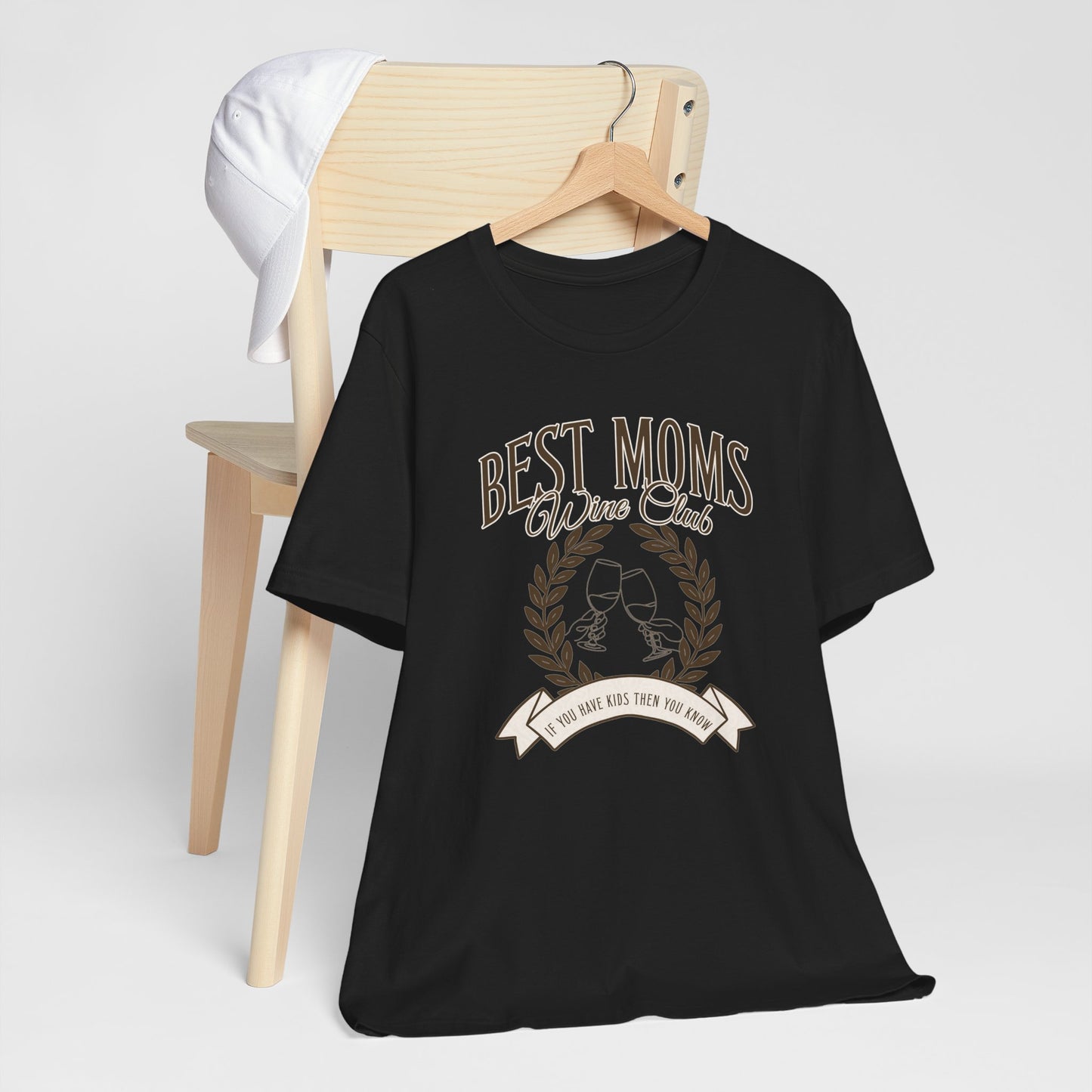 Best Moms Wine Club Tee - Unisex Short Sleeve T-Shirt for Wine Lovers