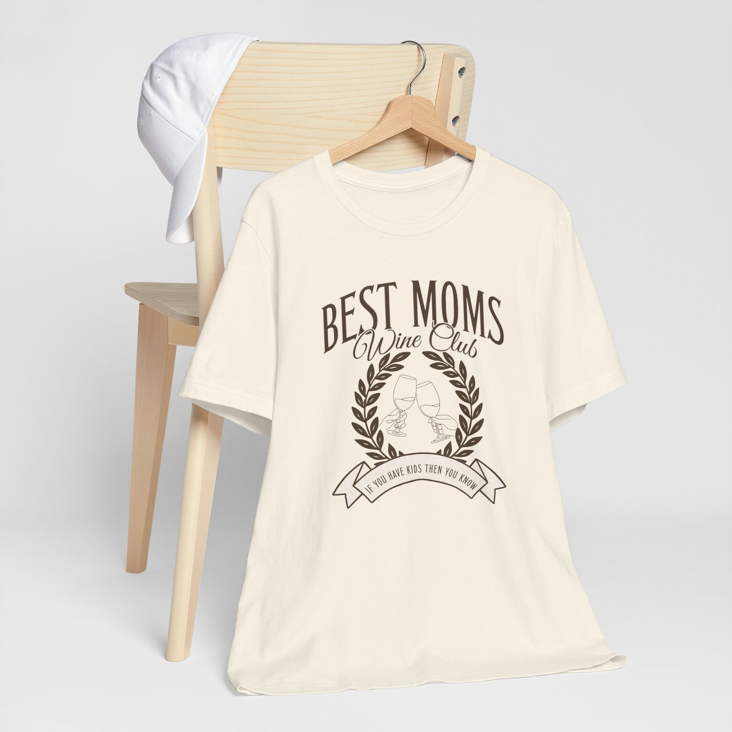 Best Moms Wine Club Tee - Unisex Short Sleeve T-Shirt for Wine Lovers